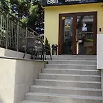 Гостевой дом Evelin Deluxe House 4*