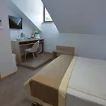 Гостевой дом Evelin Deluxe House