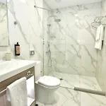Evelin Deluxe House 4*