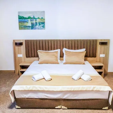Guest house Evelin Deluxe House
