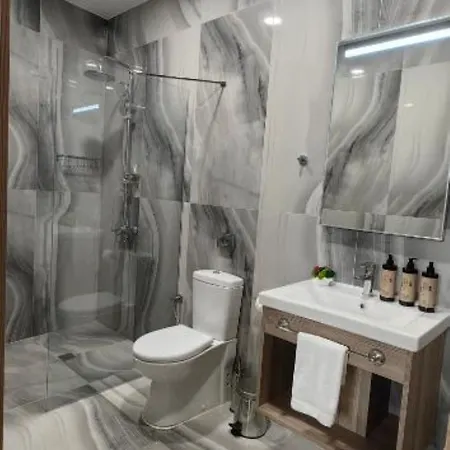 Evelin Deluxe House ゲストハウス