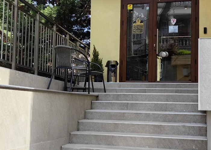 招待所 Evelin Deluxe House 4*