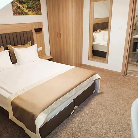 Πανσιόν Evelin Deluxe House Φιλιππούπολη