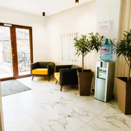 Evelin Deluxe House Гостевой дом