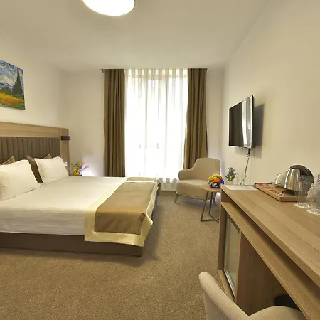 Evelin Deluxe House Гостевой дом Пловдив