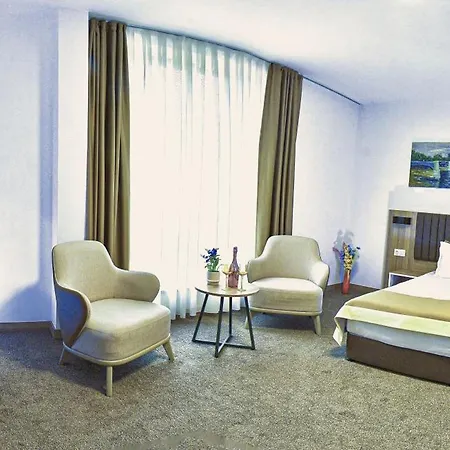 Evelin Deluxe House 4* Φιλιππούπολη