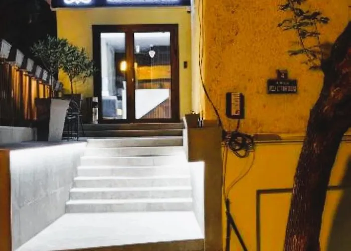 Evelin Deluxe House 4*