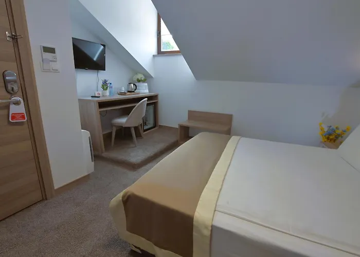 Pensión Evelin Deluxe House