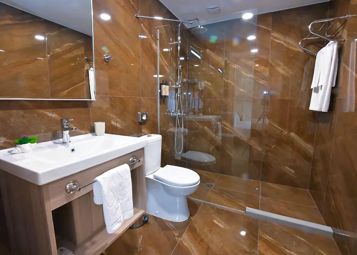 Evelin Deluxe House 4*